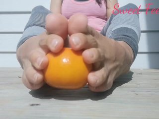 She Definitely Know How To Squash An Orange With Her Sexy Feet