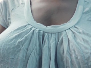 BOUNCING BOOBS IN_SHIRT WHILE_WALKING And Running 4 (BRALESS)