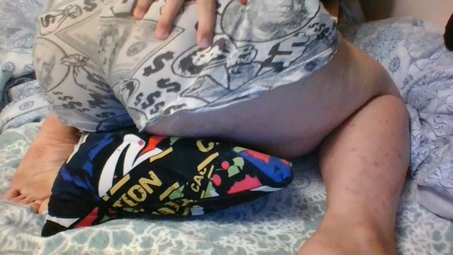 Amateur;BBW;Fetish;Masturbation;Squirt;Exclusive;Verified Amateurs;Pissing;Solo Female;Female Orgasm kink, masturbate, orgasm, squirting, chubby, pillow-humping, pillow-fucking, thicc-white-girl, fetish, cum-through-boxers, multiple-orgasm, pissing-orgasm, big-ass, real-female-orgasm, soaking-the-bed, big-tits