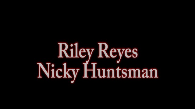 Wild Lesbian Riley Reyes Anal Fucks Hottie Nicky Huntsman ! - Nickey Huntsman, Riley Reyes