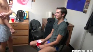 free gay porn straight college guys experiment
