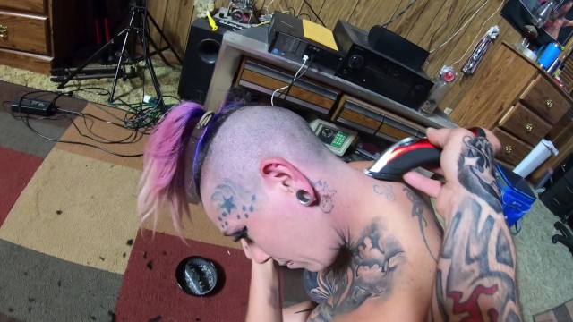 Barber Shaved Pussy - Chassidy Lynn - Haircut, Shaved Head - Pornhub.com