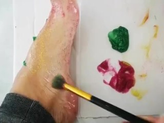 Feet Painting to satisfyyour Foot Fetish