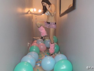 Hallway Heel Popping Balloons - OnlyFans_@kyliejacobsx