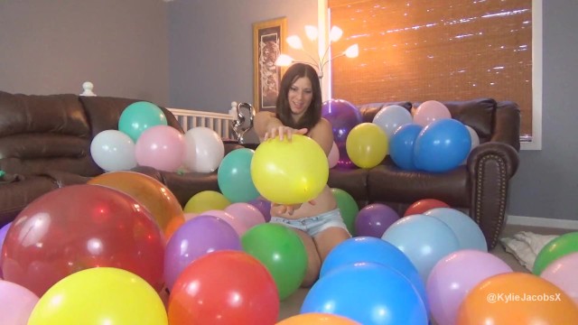 Mega Mass Balloon Pop - AVN Stars @kyliejacobsx 5