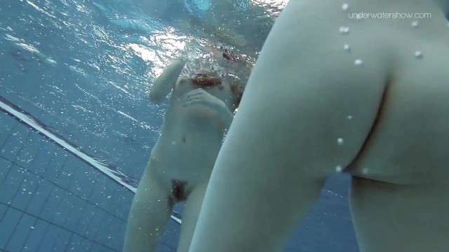 Anna Netrebko and Lada Poleshuk underwater lesbos