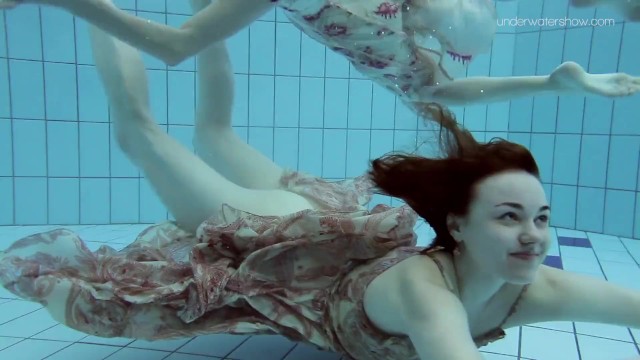 Anna Netrebko and Lada Poleshuk underwater lesbos