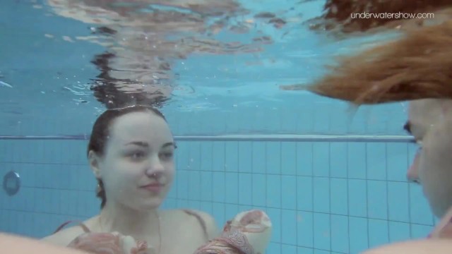 Anna Netrebko and Lada Poleshuk underwater lesbos