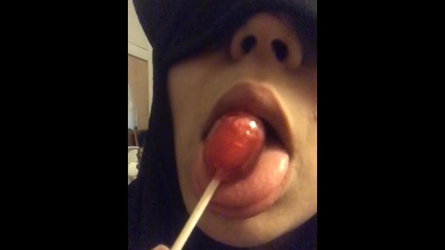 Latina Girls Sucking Lollipops - Latina Lip Lollipop Action - Pornhub.com