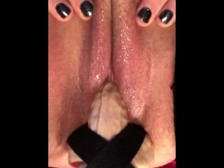 Creampie Dildo And Squirt On Fucking Machine
