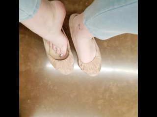 *Story* Lesbian Foot Fetish Expierience With Co-Worker - Sarah