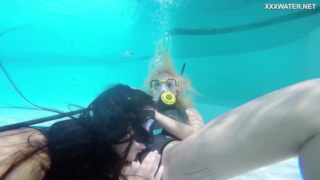 Hungarian lesbian babes underwater Vodichkina and Farkas