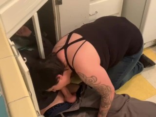 Lesbian BBW sucks the plumbers dick and chokes_on cum