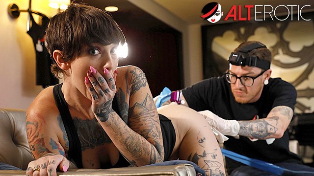 Slutty tattooed girl offers to suck dick for some cash in the pawnshop