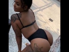 Sexy Thick Ebony Slut Twerking Outside