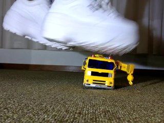 Toycar Crushing With Fila Disruptor Plateau (View 2)