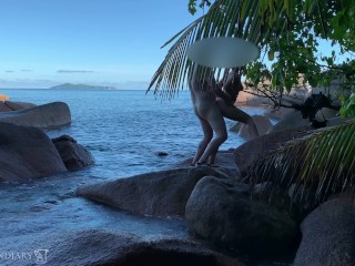 spying a nude honeymoon couple - sex on public beach inparadise