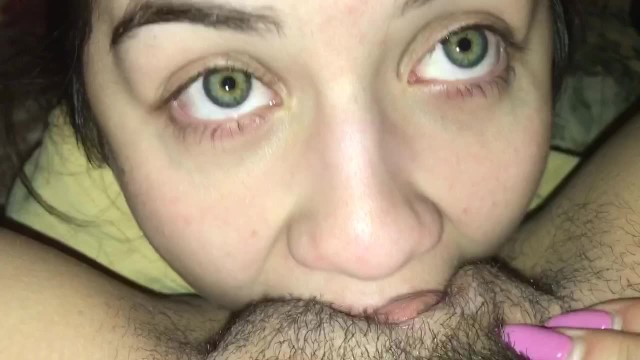 SEXY GREEN EYED LESBIAN EATS HER MOANING GIRLFRIENDS WET PUSSY 