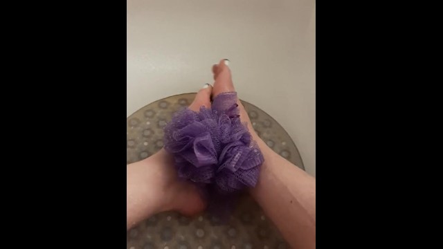 Shower time soap fun 16
