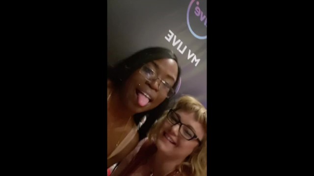 Catching Up with Melody Cummings at the AVN Expo ManyVids Booth - Courtney Trouble, Melody Cummings