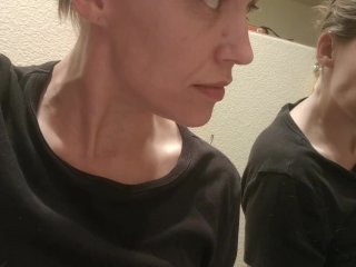 Button's Neck Veins