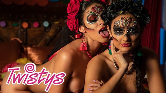 Twistys - Mexican Day of the Dead Lesbian Sissoring - Molly Stewart, Bella  - Pornhub.com