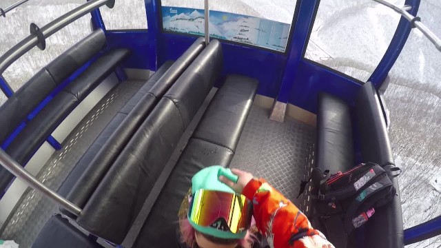 Sex with Hot Girl in the Cable Cars at the Ski Resort — POV Amateur Couple 31