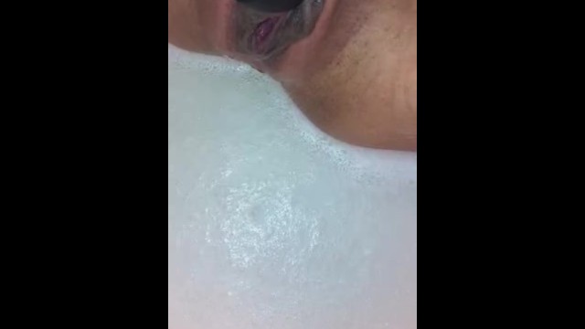 I love taking a bath with my favorite vibrator and squirting 1