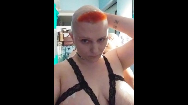 Sexy bald bitch razor boob shave