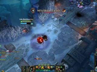 Gangplank without experience getting fucked_by the enemy team