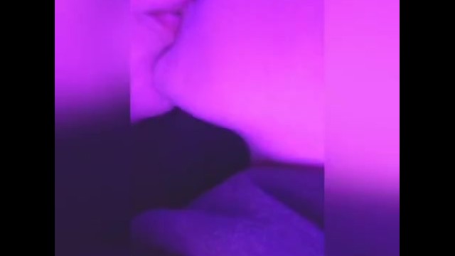  Sensual Lesbian Makeout 