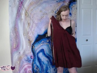 Dahlia_Wolf trying on cute dresses