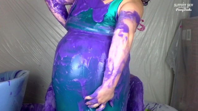Filling my stretchy spandex sportswear with SLIME 11