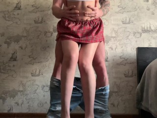 Let's do it quickly_Blowjob and standing doggy sex