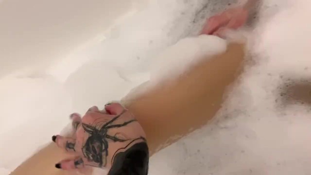 Bubble fetish bathroom - Gina Gerson