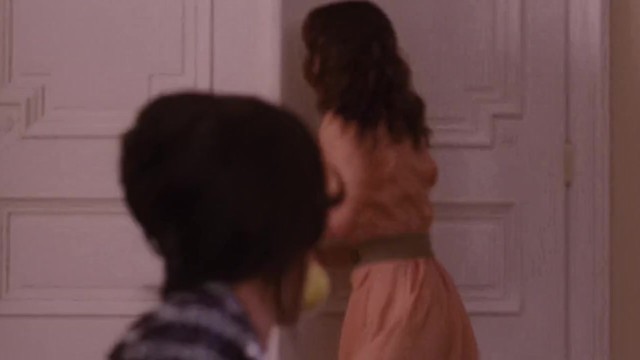 Selena Gomez gag with an apple in monte carlo film