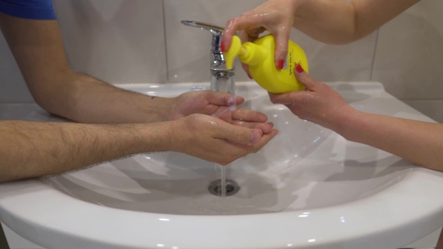 640px x 360px - Kink Scrubhub Washing Wash-Hands Handjob Hand-Fetish Soap Wash Shiny-Ha