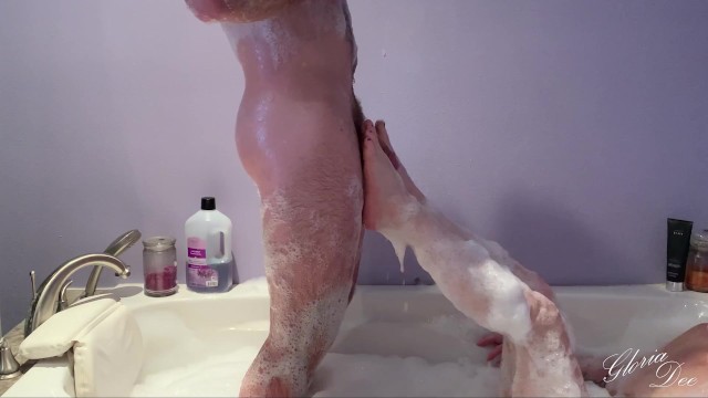 Bath time hand foot and blow job ended on my face 14
