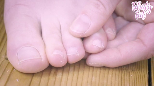 Clipping my long dancer toe nails TEASER 4