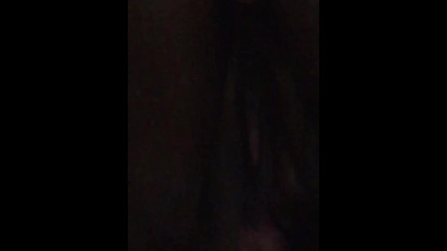 Hot fat wet pussy cums all Over phone while she plays with her creamie puss