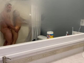 Hot teen shaves_pussy before daddy comeshome