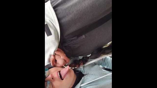 Peeing together outside