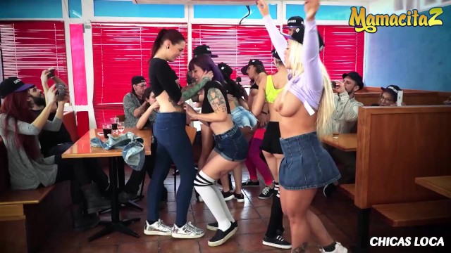 Chicas Loca - Latina Lesbian Hot All Girl Sex Toy Orgy - Blondie Fesser, Julia De Lucia, Julia Roca, Liz Rainbow, Silvia Ruby
