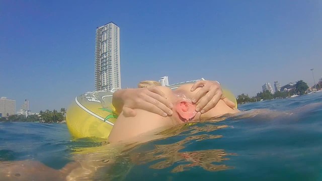 640px x 360px - Underwater PUSSY PLAY at Public Beach # FUN from Risky Public Exhibitionism  - Pornhub.com