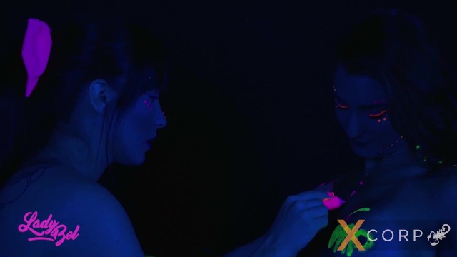 Neon Party - Teaser
