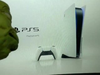 Yoda Reacts To The Ps5 System Reveal!