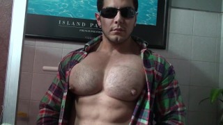 Big Boobs TIME TO WORK OUT AT THE GYM