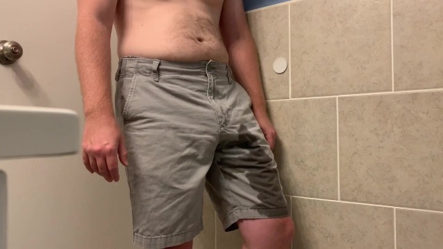 Khaki Shorts Porn - Pissing in my Khaki Shorts, Piss Runs down my Leg - Pornhub.com