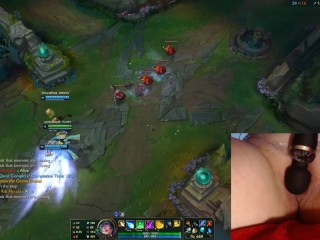 How do I perform playing my main with a vibrator distracting me? League of_Legends #8 Luna