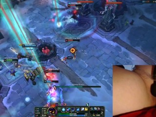 Playing with my vibrator on the highest_setting makes me moan intensively!League of Legends #9 Luna